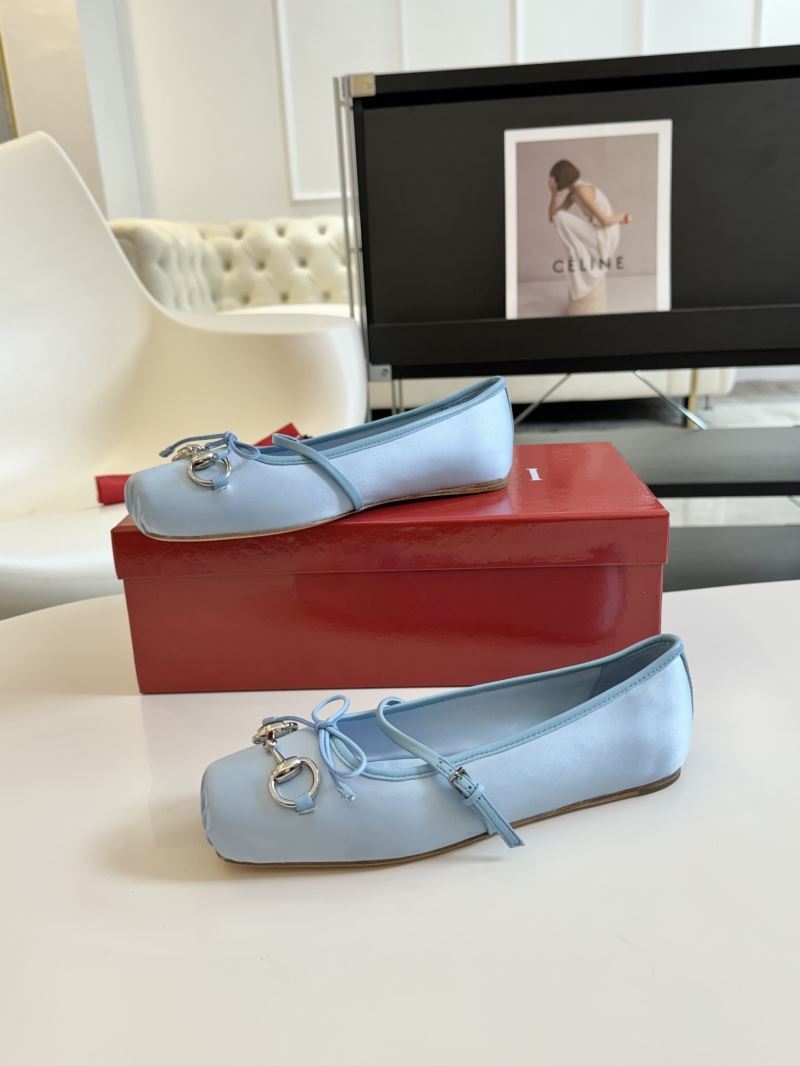 Gucci Flat Shoes